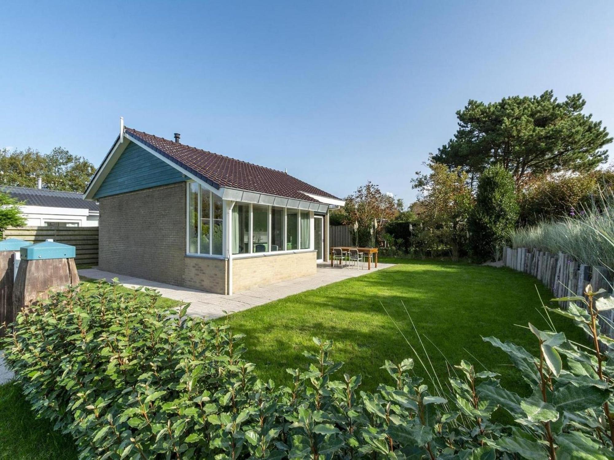 Gracious Bungalow With Garden Villa Callantsoog Buitenkant foto