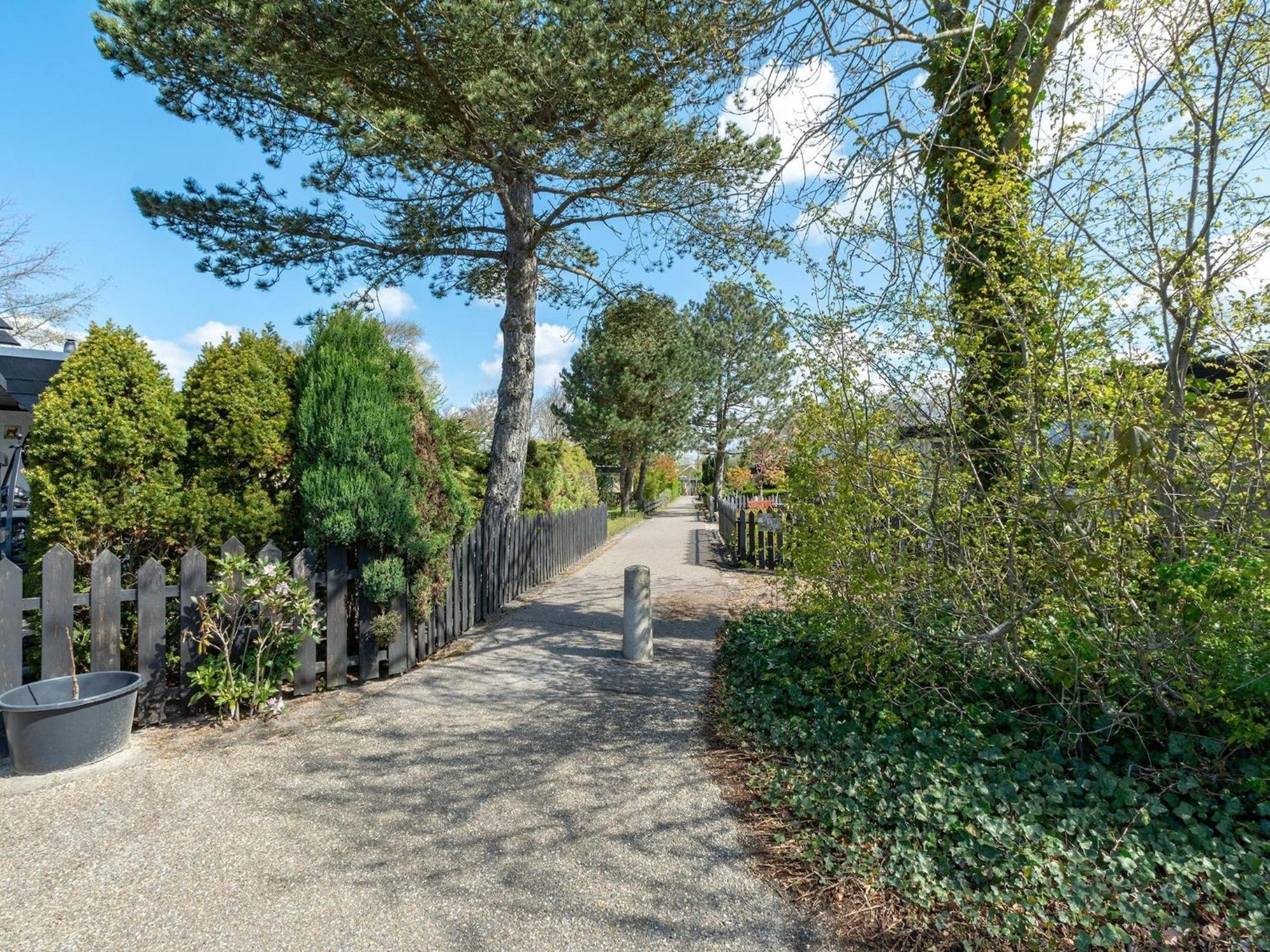 Gracious Bungalow With Garden Villa Callantsoog Buitenkant foto