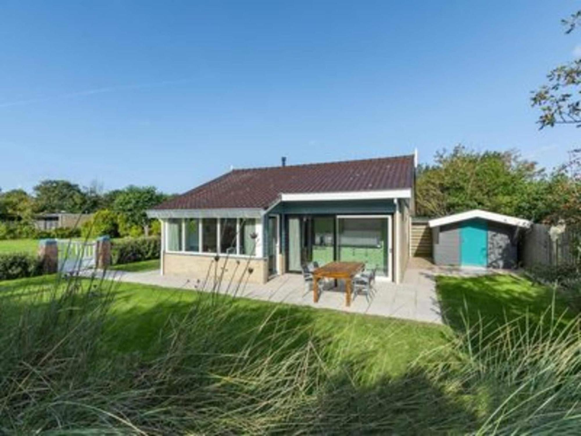 Gracious Bungalow With Garden Villa Callantsoog Buitenkant foto